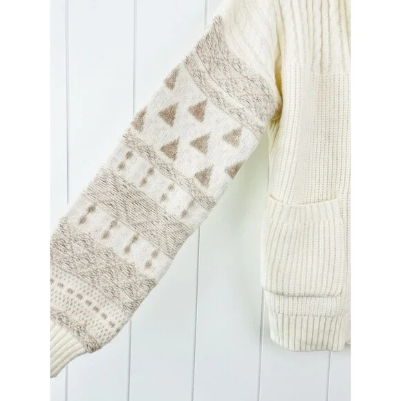 Hem & Thread Ivory Super Soft Knitted Aztec Cardigan Boho Southwestern Sweater S - Picture 3 of 8